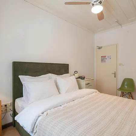 Hotel Palais Bueyuekada *