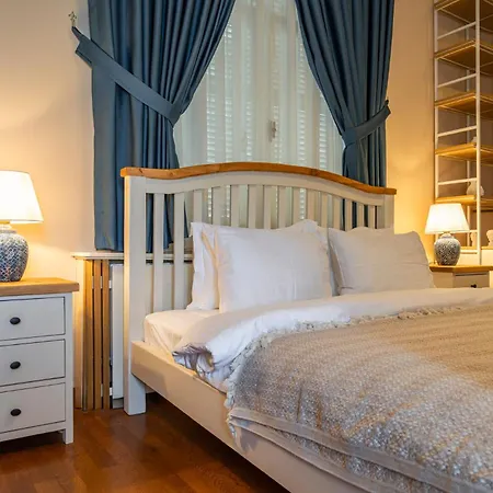 Hotel Palais Bueyuekada Adalar