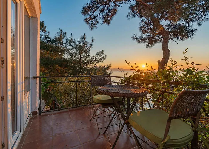 Palais Bueyuekada Hotel