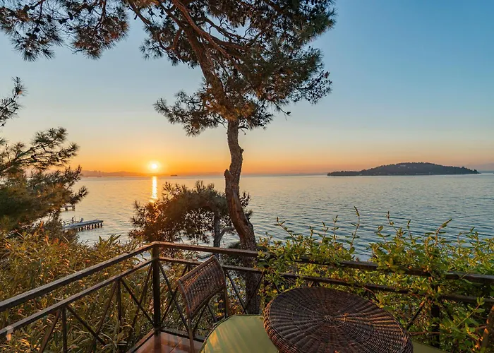 Palais Bueyuekada Hotel Adalar