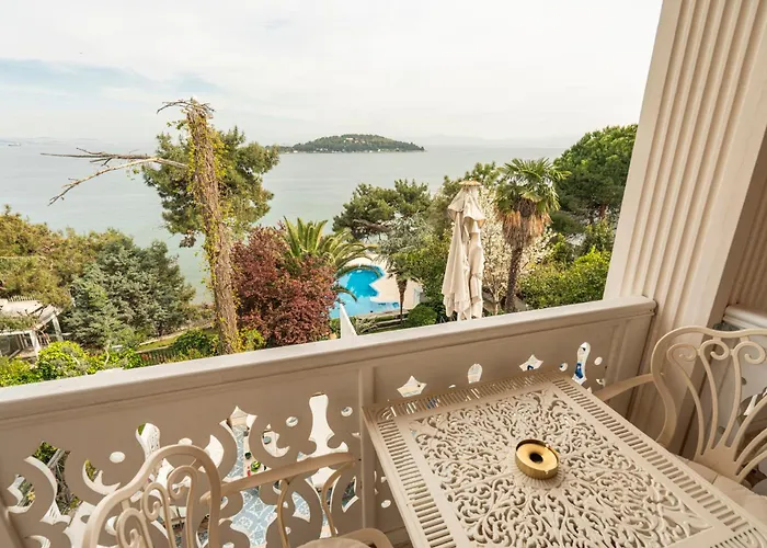 Hotel Palais Bueyuekada